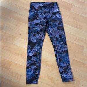 lululemon watercolor wunder unders